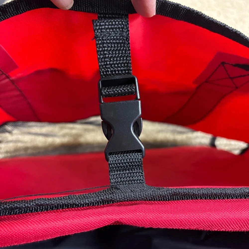 Wendy's Insulated Red Tote Bag Large Mesh Bottom Promo Logo Beach Gym‎ Travel